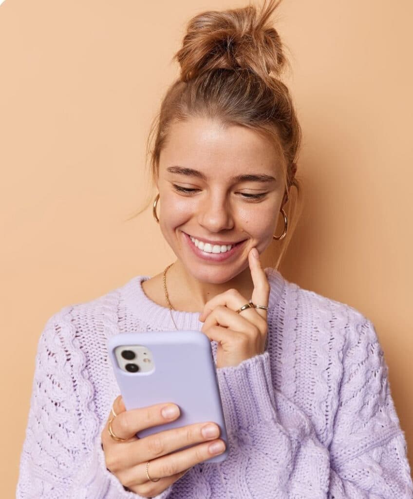 jeune fille etudiante ecole de commerce